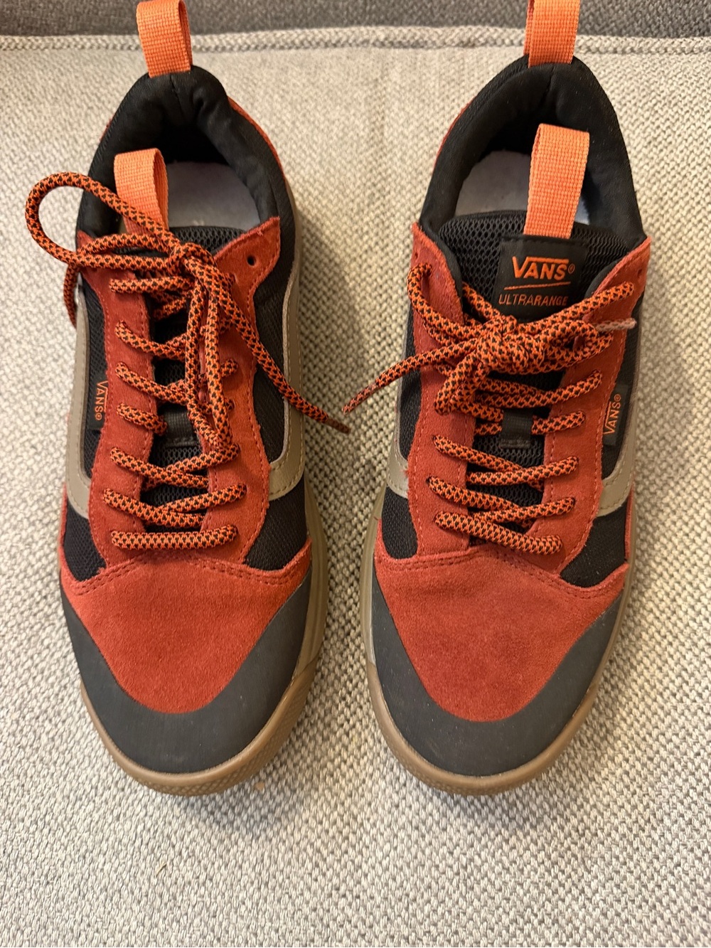 Vans UltraRange EXO MTE shoes feature a rust-orange and black color M6.5/W8